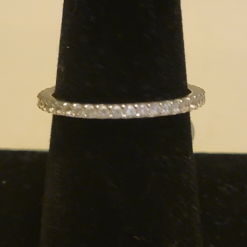 Sterling silver 925 cz size 8.5